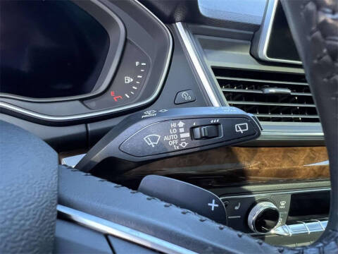 2019 Audi Q5 quattro Premium Plus 45 TFSI