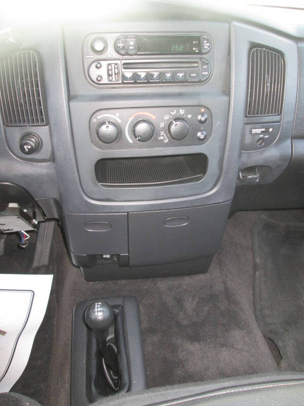 2004 Dodge Ram 2500 SLT