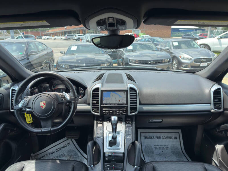 2011 Porsche Cayenne