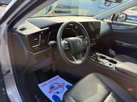 2024 Lexus NX 350h Premium