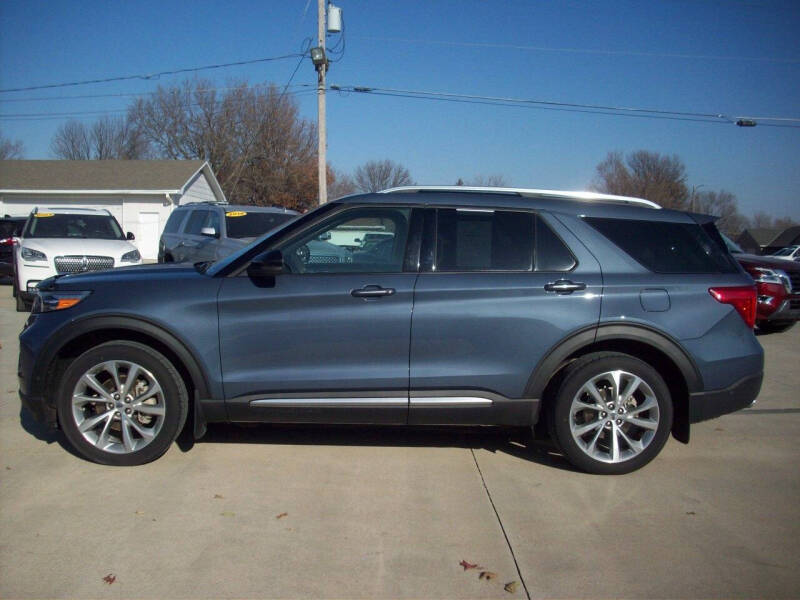 Used 2021 Ford Explorer Platinum with VIN 1FM5K8HC5MGA28592 for sale in Kansas City