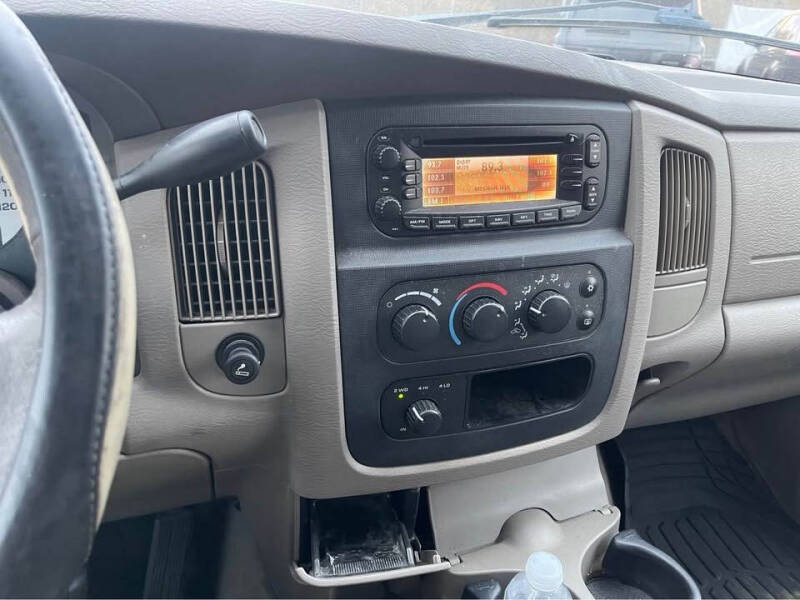 2004 Dodge Ram 2500 SLT