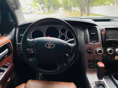 2011 Toyota Sequoia Platinum