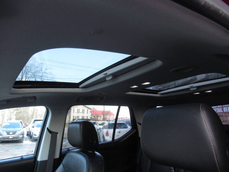 2020 Chevrolet Traverse LT Leather