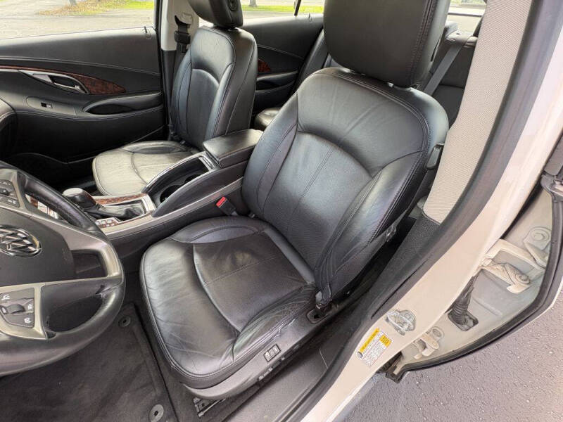 2013 Buick LaCrosse