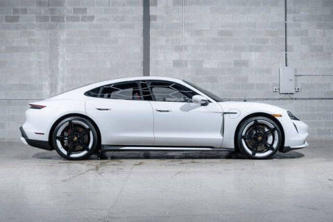 2021 Porsche Taycan Turbo