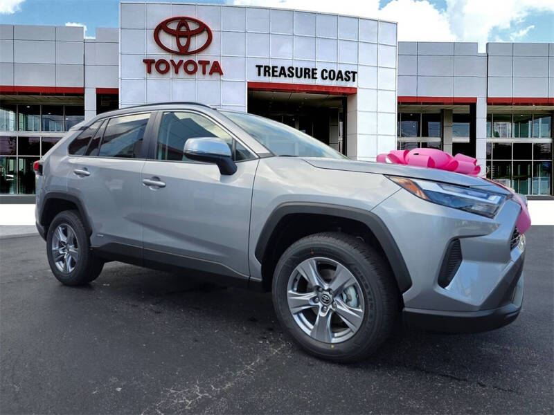 2025 Toyota RAV4 Hybrid LE