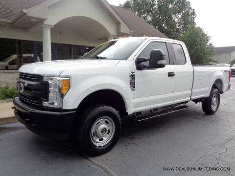 2017 Ford F-250 Super Duty for sale at DEALS UNLIMITED INC in Portage MI