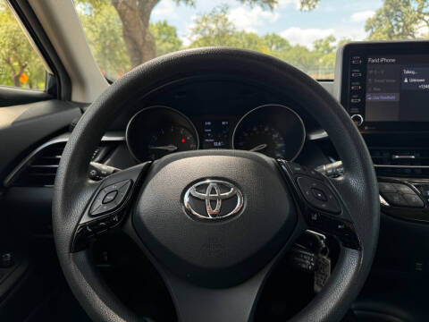 2021 Toyota C-HR XLE