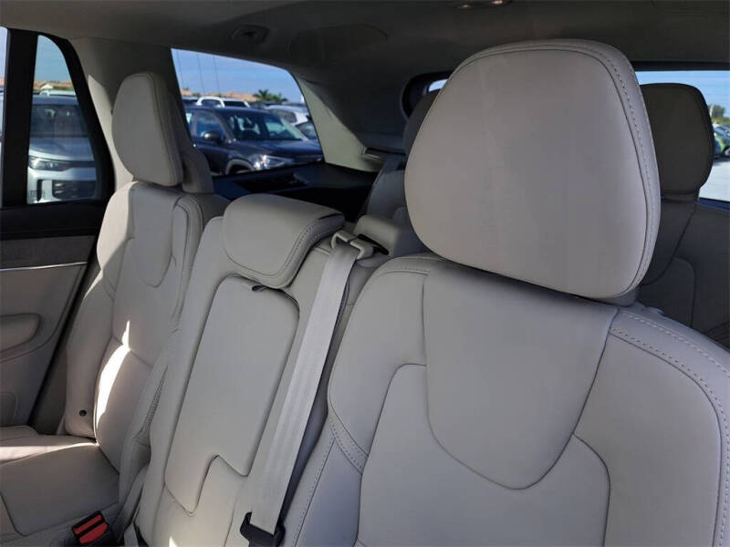 2026 Volvo XC90 B6 Ultra 7P