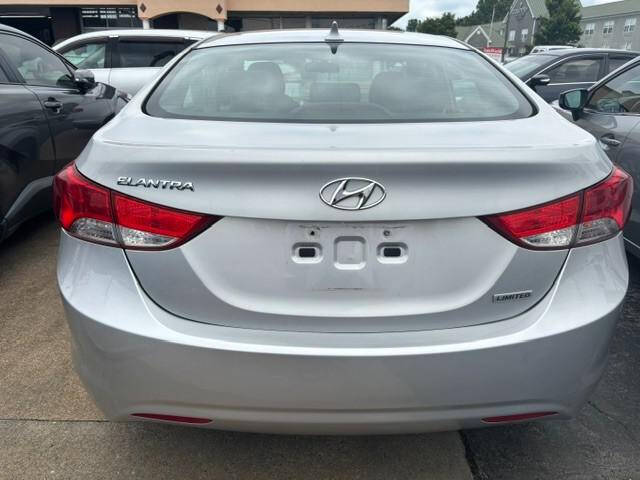 2012 Hyundai Elantra