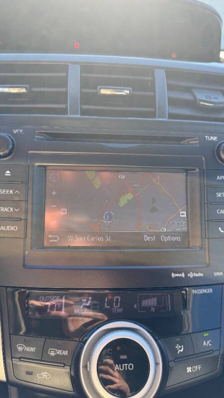 2012 Toyota Prius v Three