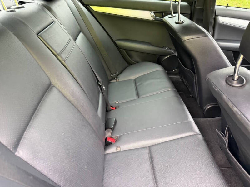 2010 Mercedes-Benz C-Class