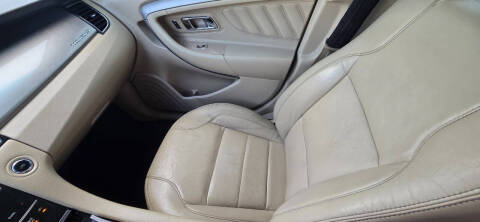 2014 Ford Taurus SEL
