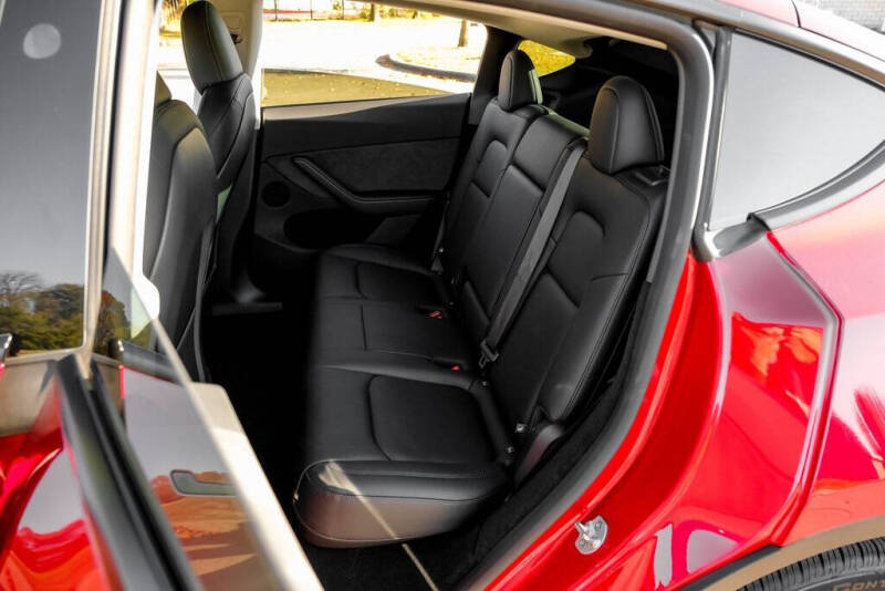 2025 Tesla Model Y Long Range