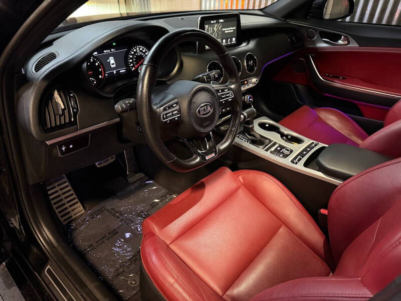 2018 Kia Stinger GT1