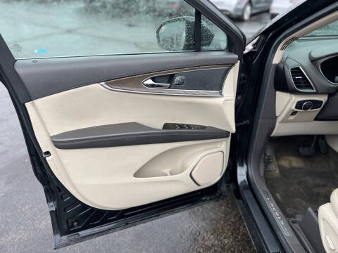 2016 Lincoln MKX Reserve