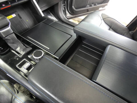 2024 Toyota Tundra Platinum HV