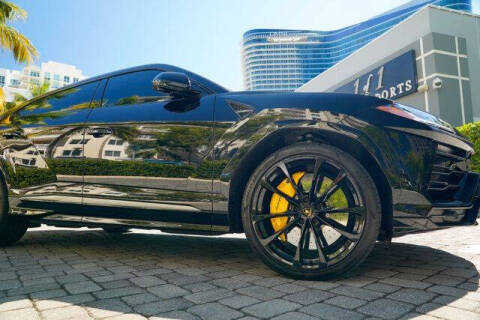 2022 Lamborghini Urus