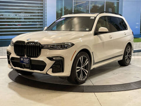 2021 BMW X7 M50i