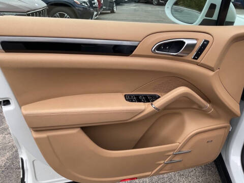 2016 Porsche Cayenne S