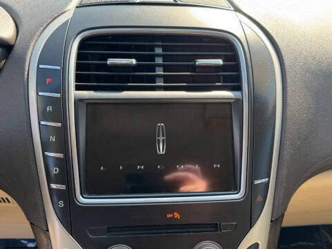 2017 Lincoln MKX Select