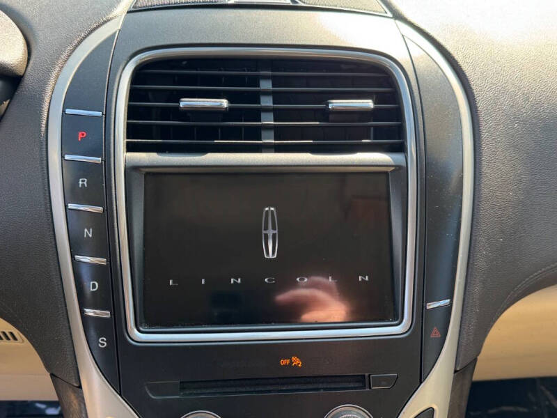 2017 Lincoln MKX Select