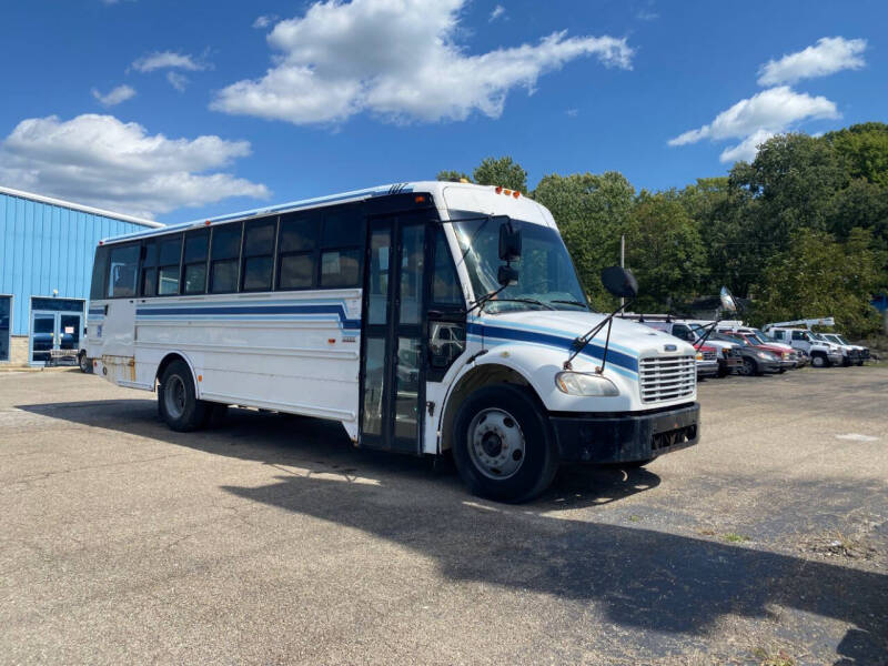 2008 Freightliner B2 Chassis
