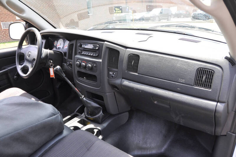 2003 Dodge Ram 1500 ST