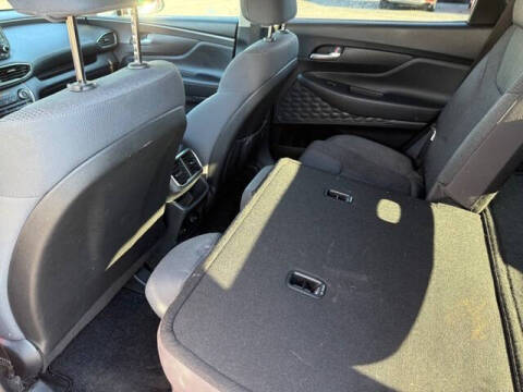 2019 Hyundai Santa Fe SE 2.4L
