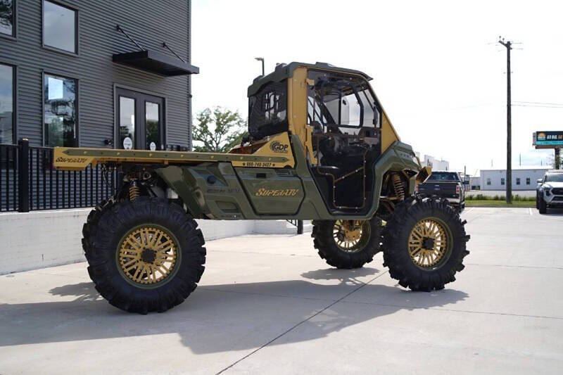 2022 Can-Am Defender Pro