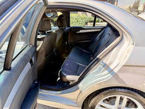 2013 Mercedes-Benz C-Class C 250 Sport