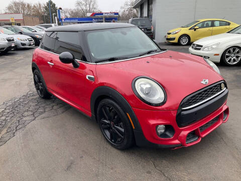 2017 MINI Hardtop 2 Door Cooper