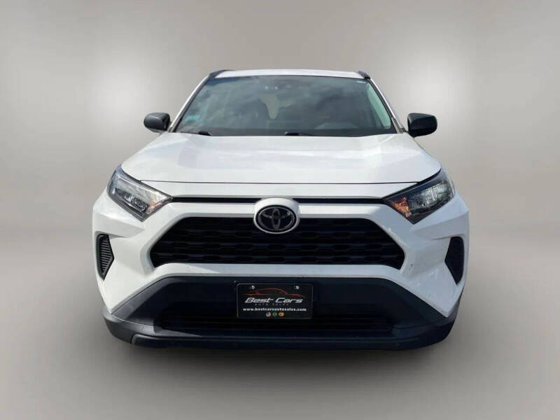 2019 Toyota RAV4 LE