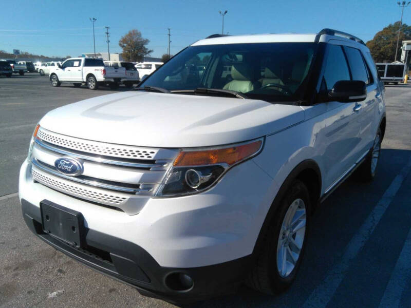 2014 Ford Explorer XLT's photo