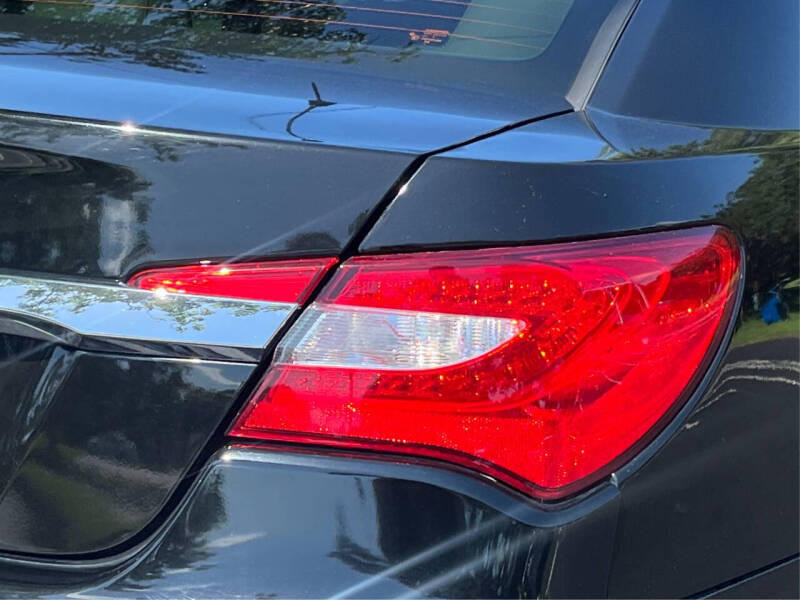 2012 Chrysler 200 Limited