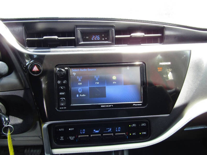 2016 Scion iM
