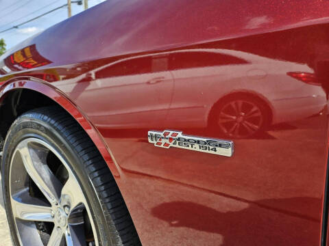 2014 Dodge Challenger SXT 100th Anniversary