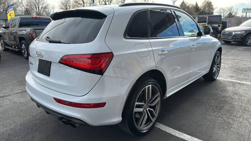 2016 Audi SQ5 3.0T quattro Premium Plus