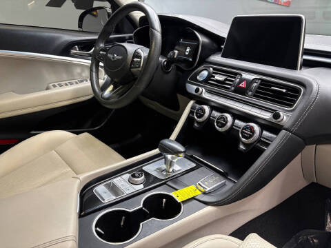 2021 Genesis G70 2.0T