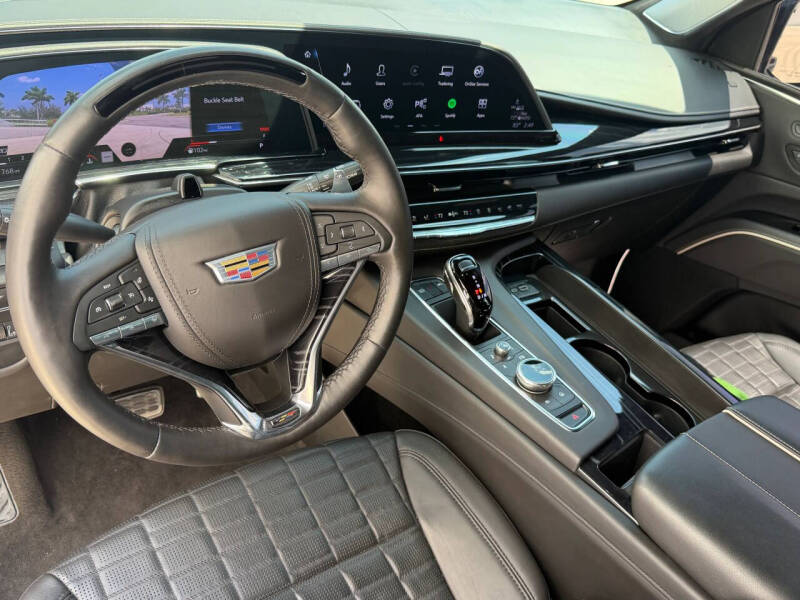 2024 Cadillac Escalade-V