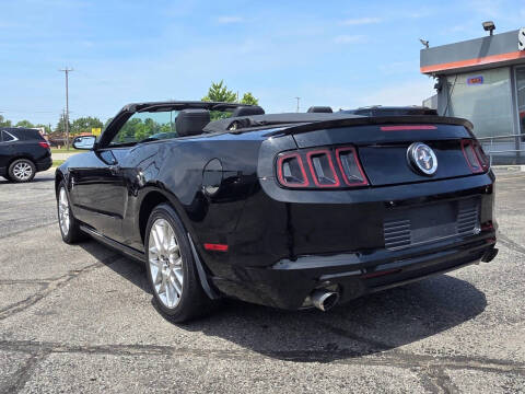 2013 Ford Mustang V6 Premium