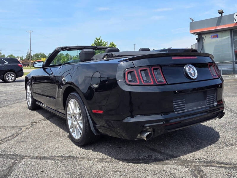 2013 Ford Mustang V6 Premium