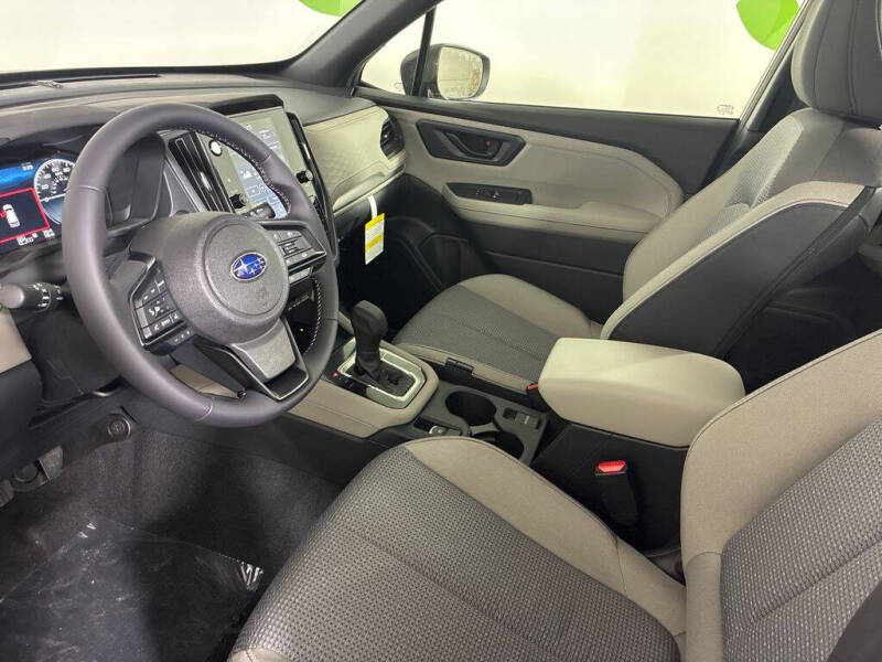 2025 Subaru Forester Premium Hybrid