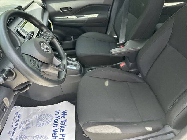 2025 Nissan Kicks Play S