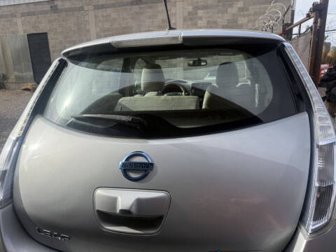 2012 Nissan LEAF SV