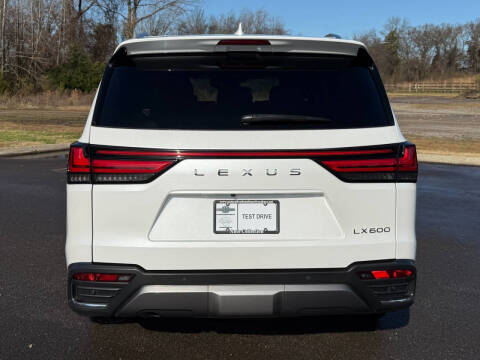 2023 Lexus LX 600 Luxury