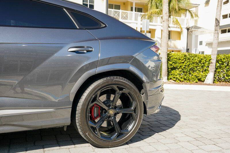 2019 Lamborghini Urus