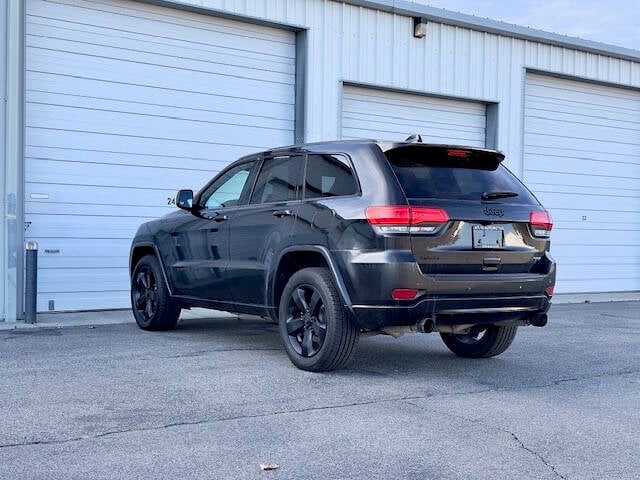 2015 Jeep Grand Cherokee Altitude photo 7