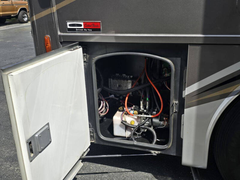 2017 Thor Motor Coach Aria